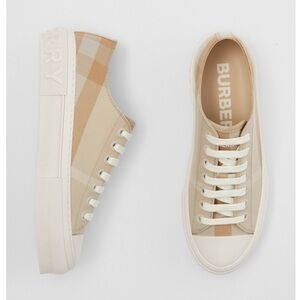 Burberry Low Top Sneakers in Sand